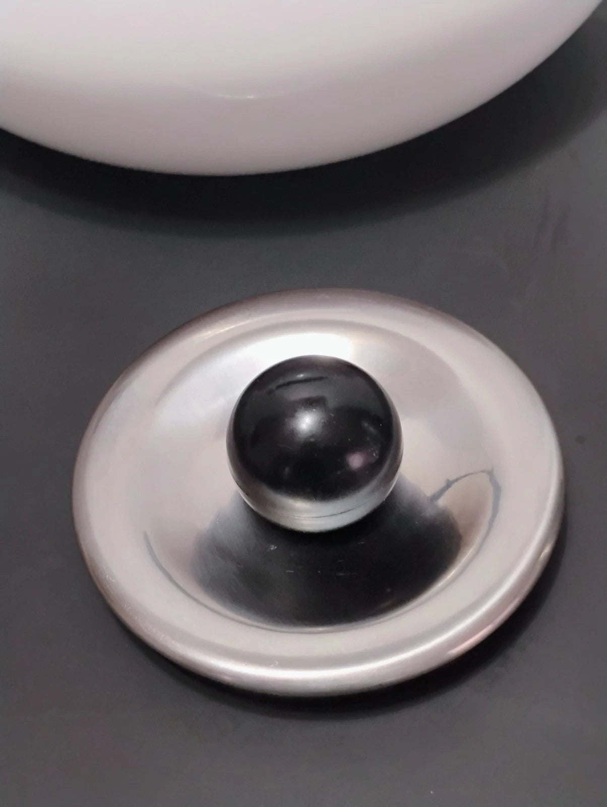 Vintage MIKASA Garden Harvest 2.5qt Whistling Tea Kettle Pot Stovetop Enamelware