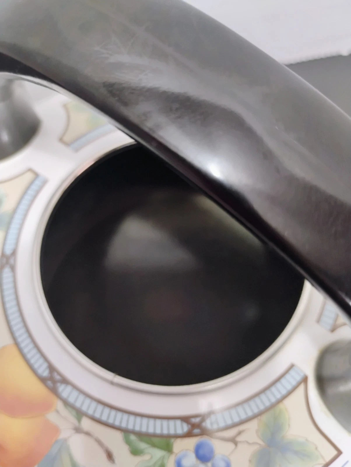 Vintage MIKASA Garden Harvest 2.5qt Whistling Tea Kettle Pot Stovetop Enamelware