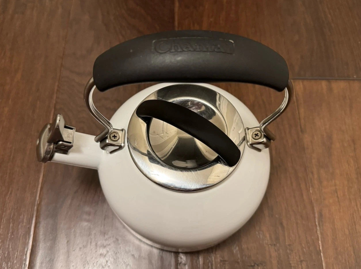 Chantal Landmark Whistling Tea Kettle Teapot White Enamel
