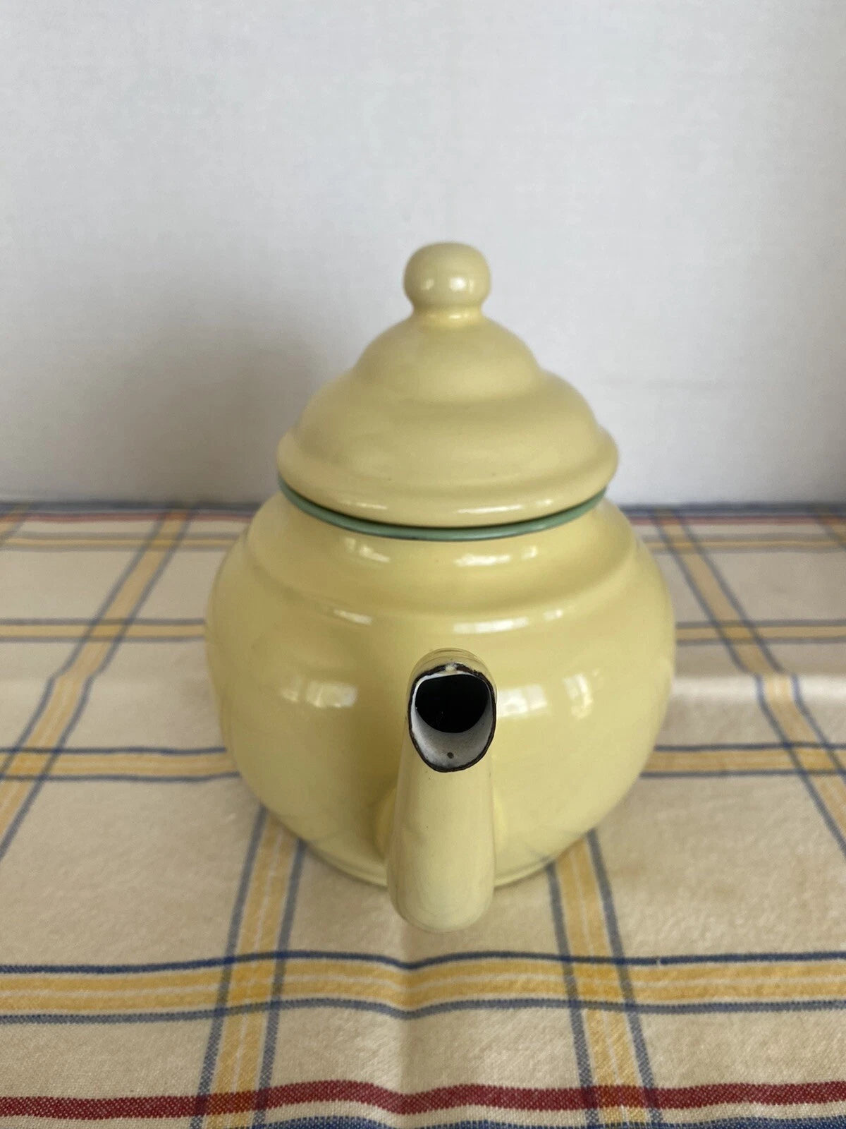 Vintage Yellow Enamelware Tea Pot With Hinged Lid