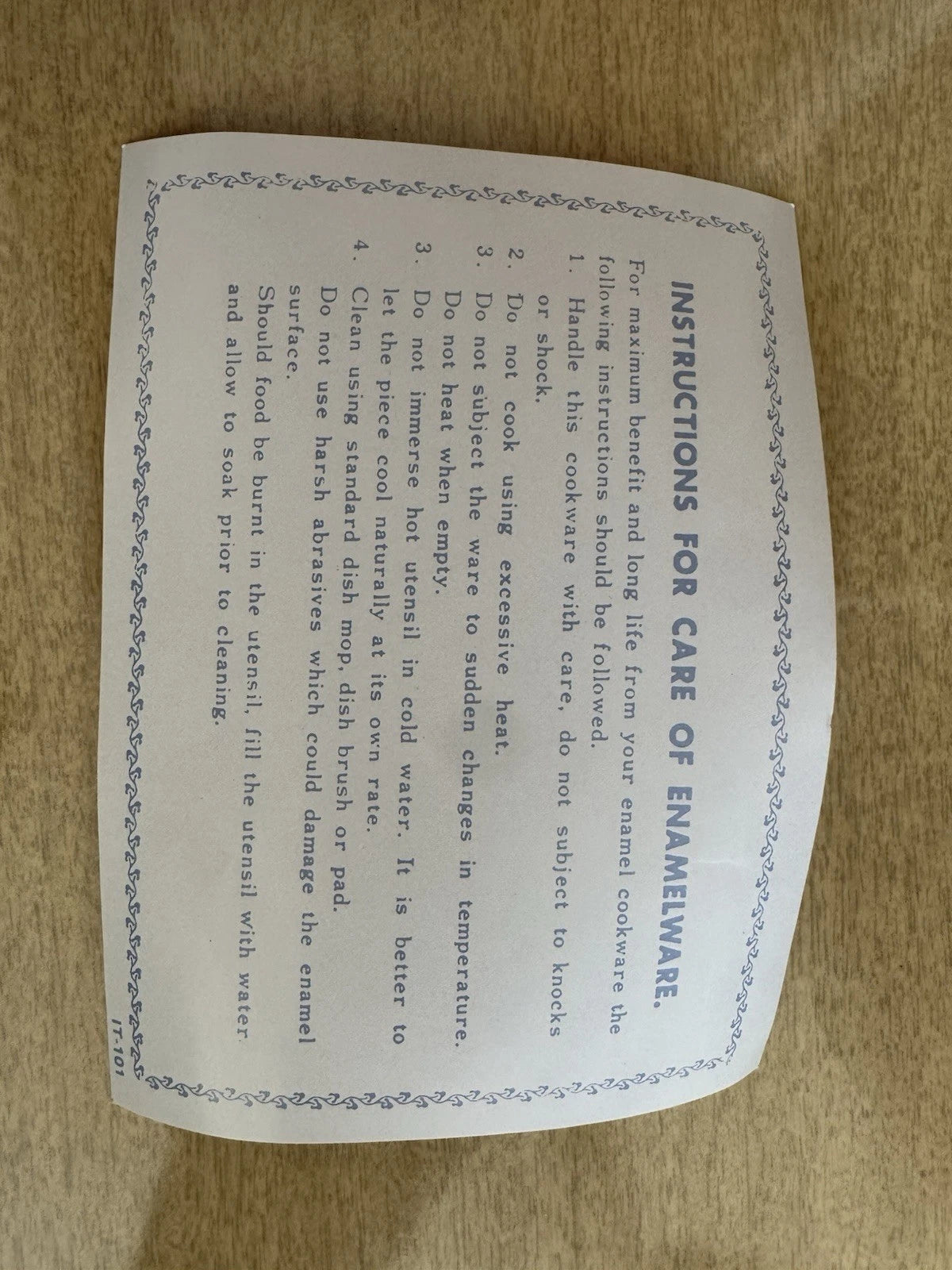 Vtg Martin Leman Cat Enamel Tea Kettle Pot Farmhouse Rustic Retro Bold Print