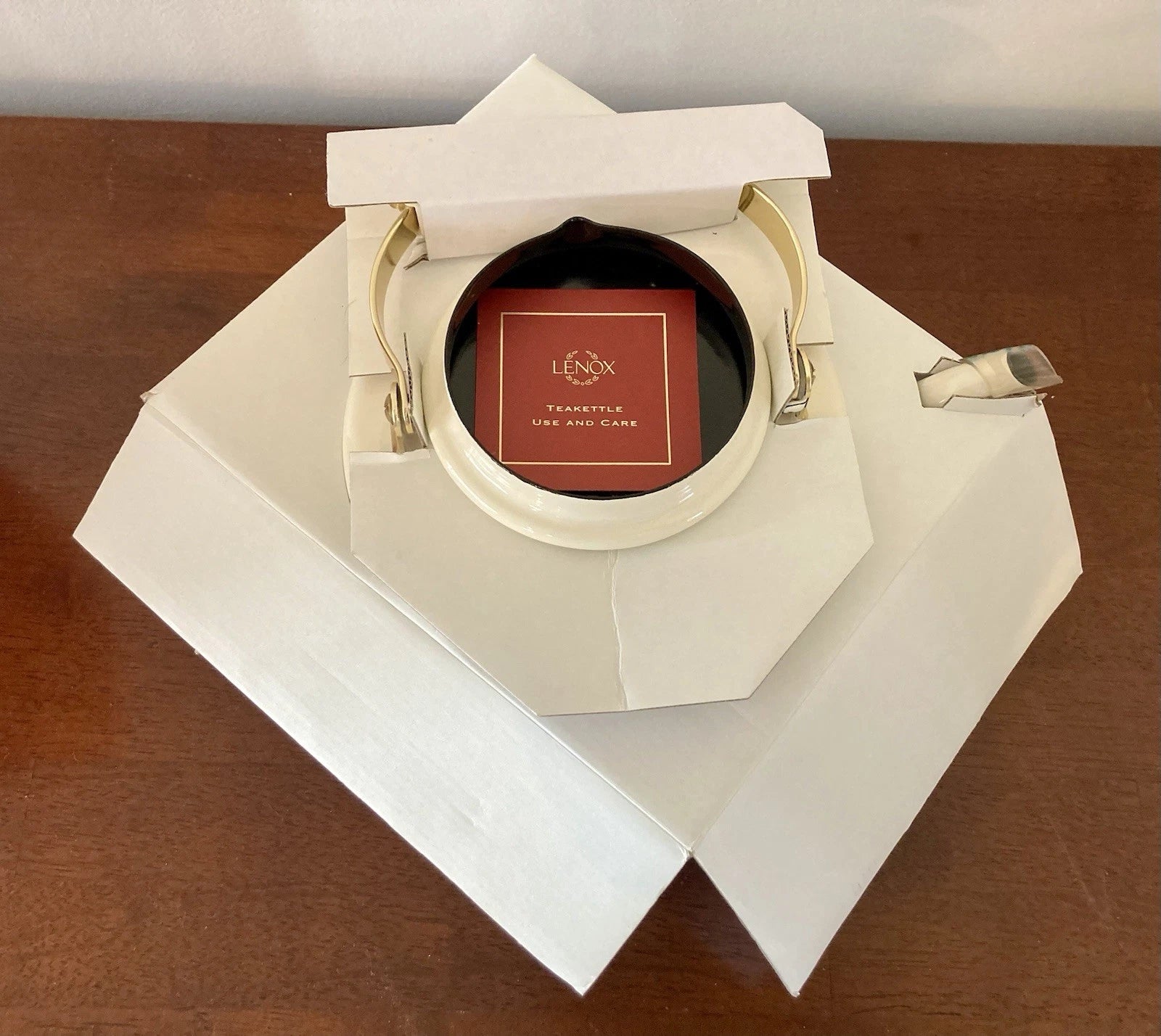 Lenox Winter Greetings Scenic Tea Kettle Enamel Cardinals NEW IN BOX!