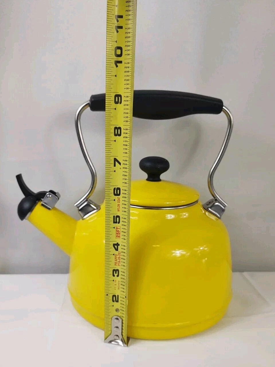 Chantal Yellow Enamel With Stainless Steel Whistling Tea Kettle Teapot Kitchen