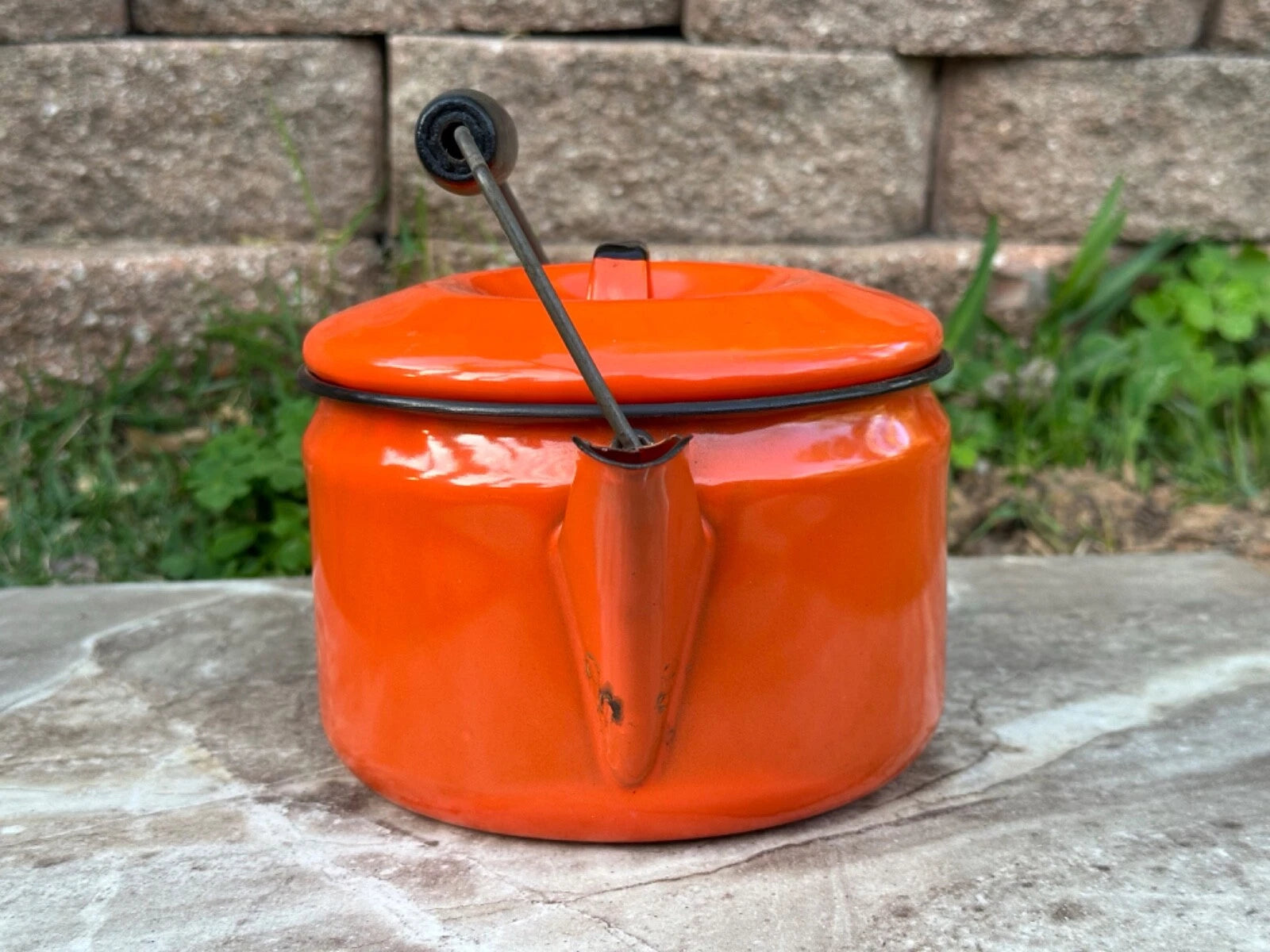 MCM Campfire Enamel Tea Kettle Coffee Pot Vintage Enamelware Teapot Bale Handle