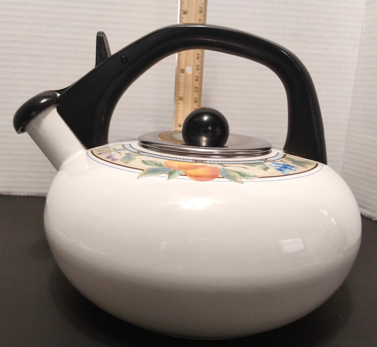 Vintage MIKASA Garden Harvest 2.5qt Whistling Tea Kettle Pot Stovetop Enamelware