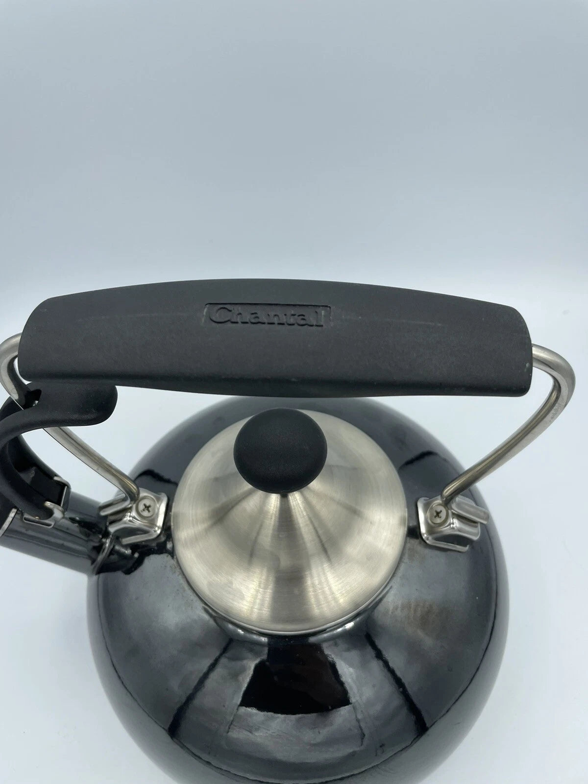 Chantal Enamel Zenith Tea kettle Teapot Loop Onyx Black Chrome Handle 1.8 quart