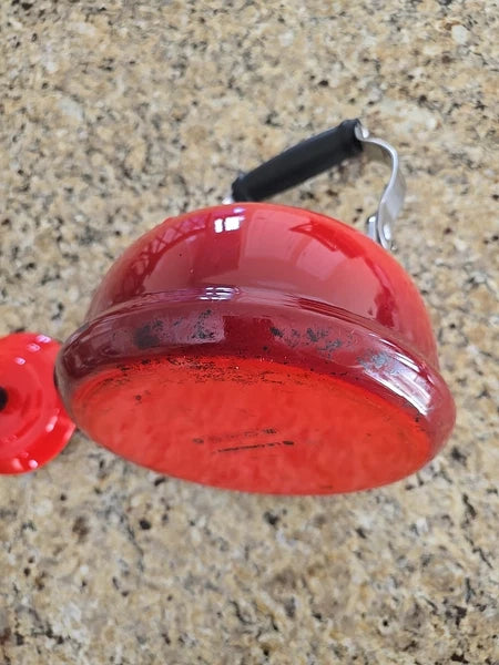 Le Creuset Enamel On Steel Whistling Tea Kettle Cerise Red 1.6 L 1.7 Q
