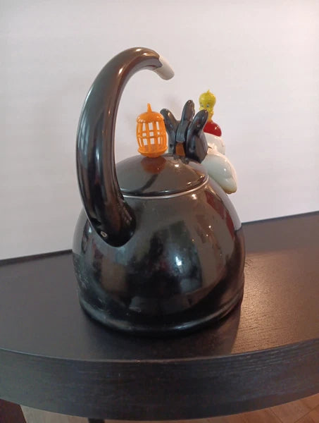 Vintage Looney Tunes Sylvester And Tweety Bird Enamel Tea Pot