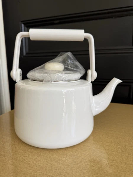 Vtg Martin Leman Cat Enamel Tea Kettle Pot Farmhouse Rustic Retro Bold Print