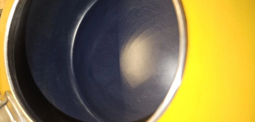 Chantal Livestrong Enamel Loop Whistling Tea Pot Kettle Yellow 1.8 Quart FreeShp