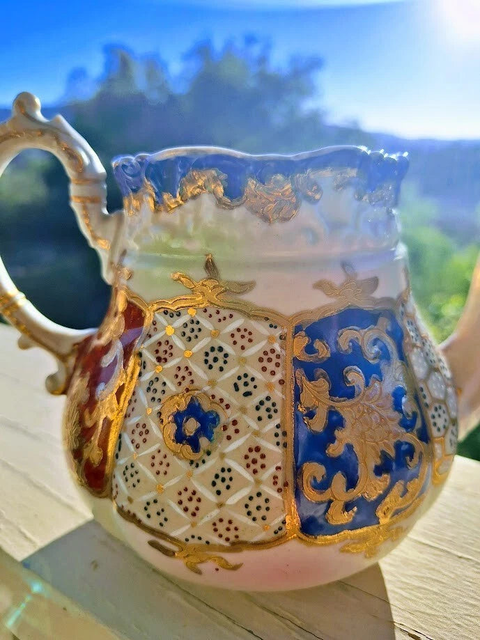 Fine Satsuma Teapot Moriage Raised Gold Hand Painted Enamel Red Blue c1880