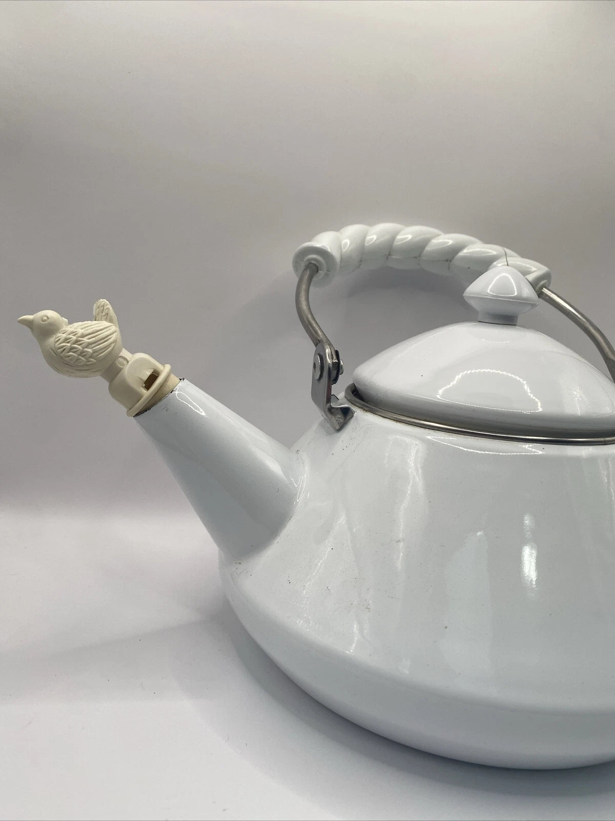 Vintage Kamenstein Tea Kettle White Enamel Tea Pot Bird Whistle 80s Retro Teapot