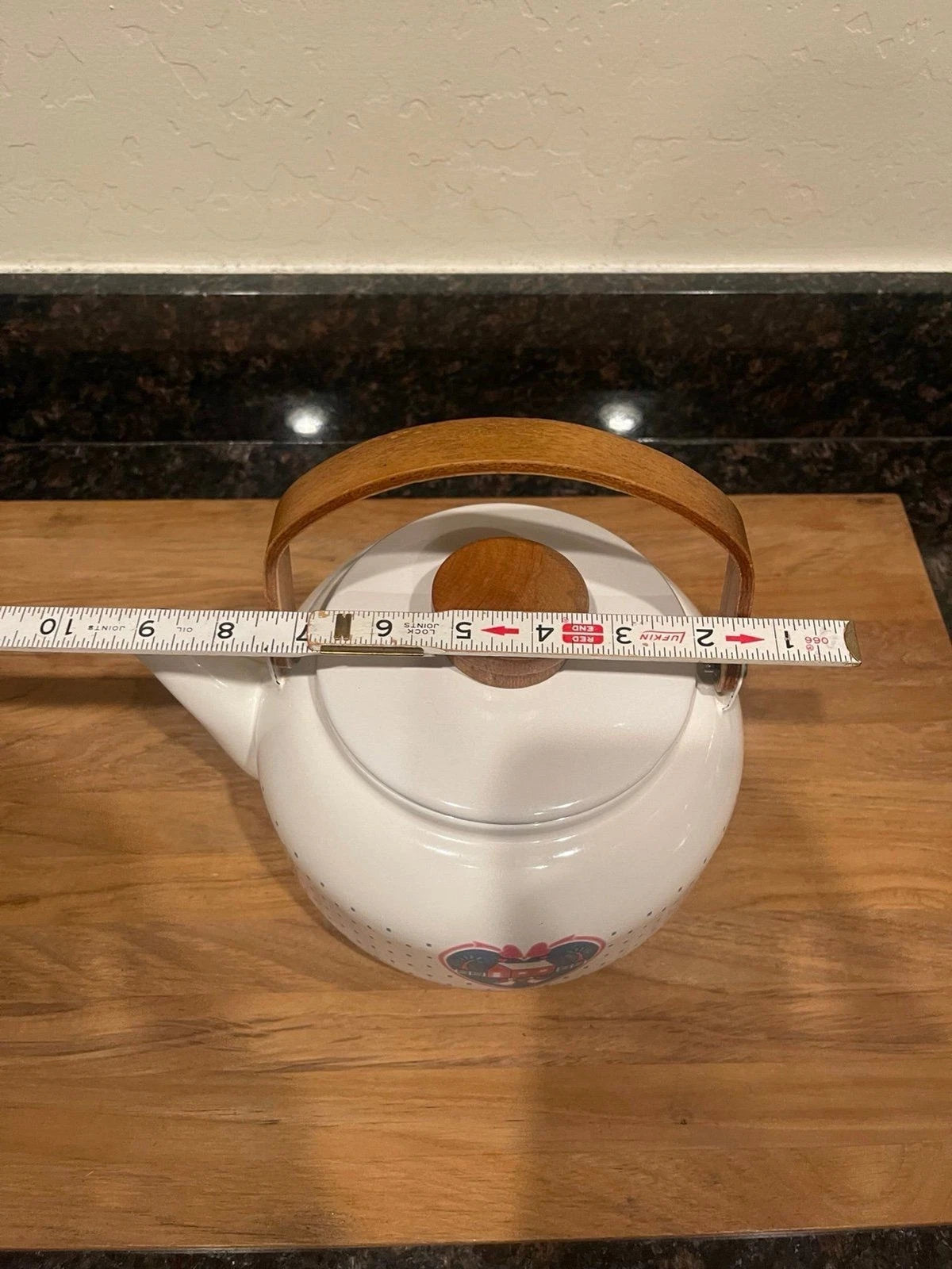 Baker Hart & Stuart Porcelain Enamelware kettle