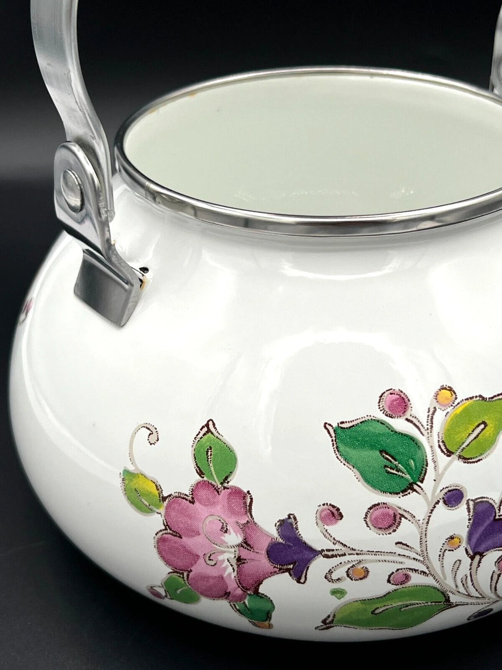 GAILSTYN SUTTON Vintage Enamel Ware Metal Teapot 1983 Floral Foliage II EUC