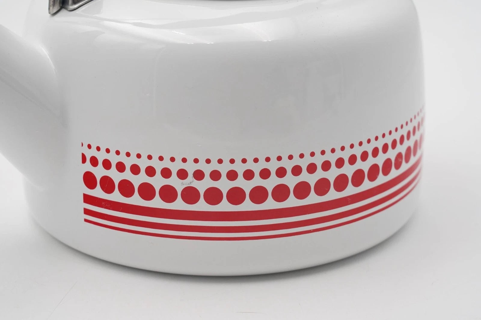 Chantal Enamel on Steel Sven Whistling Tea Kettle White Red Dot Pattern