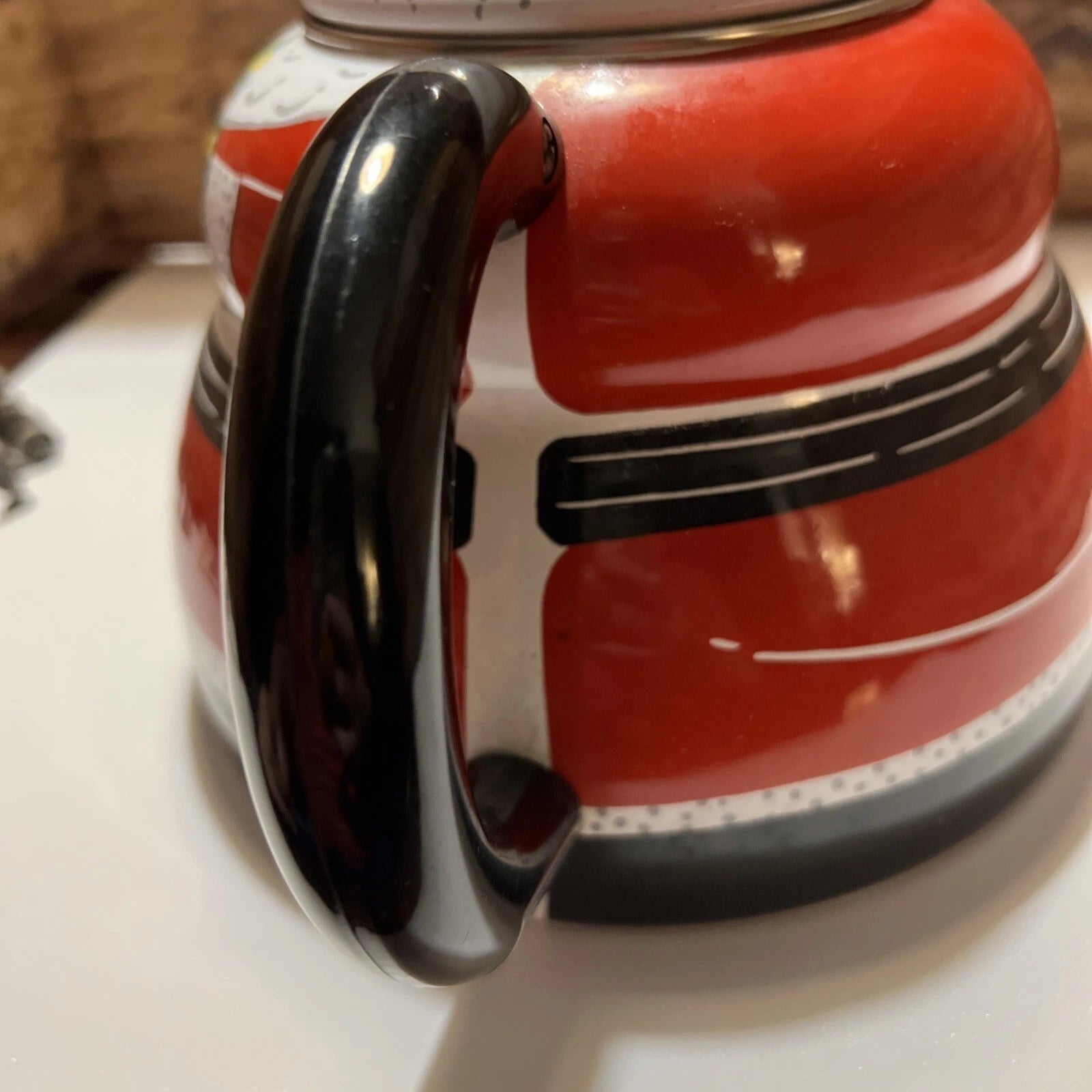 ROSHKO PORCELAIN Enamel on Steel Santa StoveTop Whistle Kettle Pot 3QT Christmas