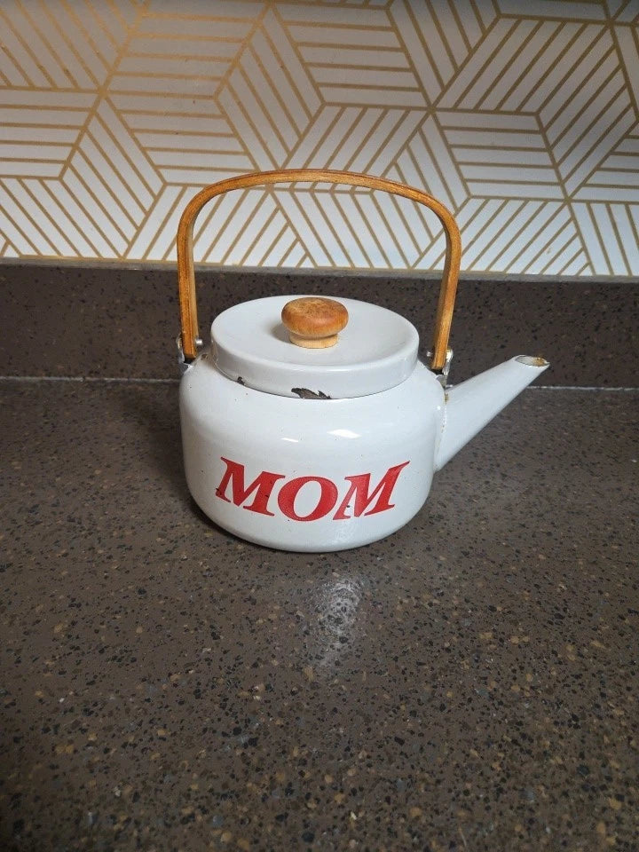 Vintage Enamelware White Teapot Tea Kettle MOM 70's