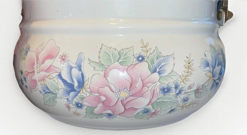 Vintage Pfaltzgraff Tea Rose Enamelware Kettle w/Lid - Black Handle - Some Rust