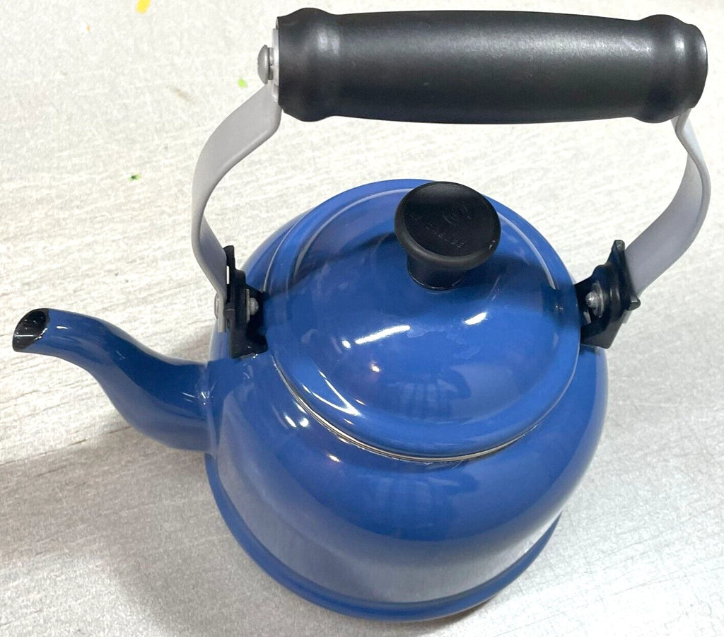 La Creuset Teapot 1-1/4 Qt. Blue Enamel