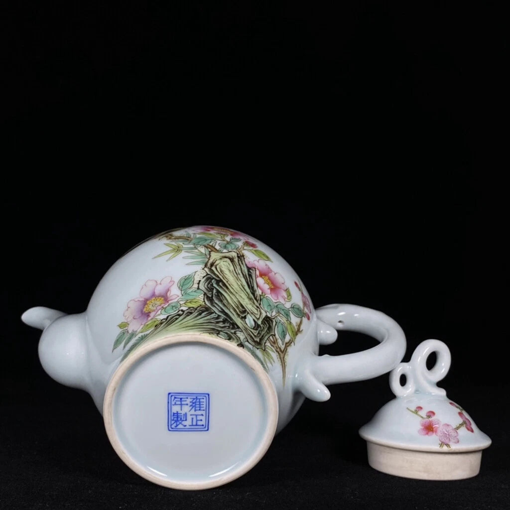 Chinese Enamel Colour Porcelain HandPainted Exquisite Flower&Bird Teapot 24729