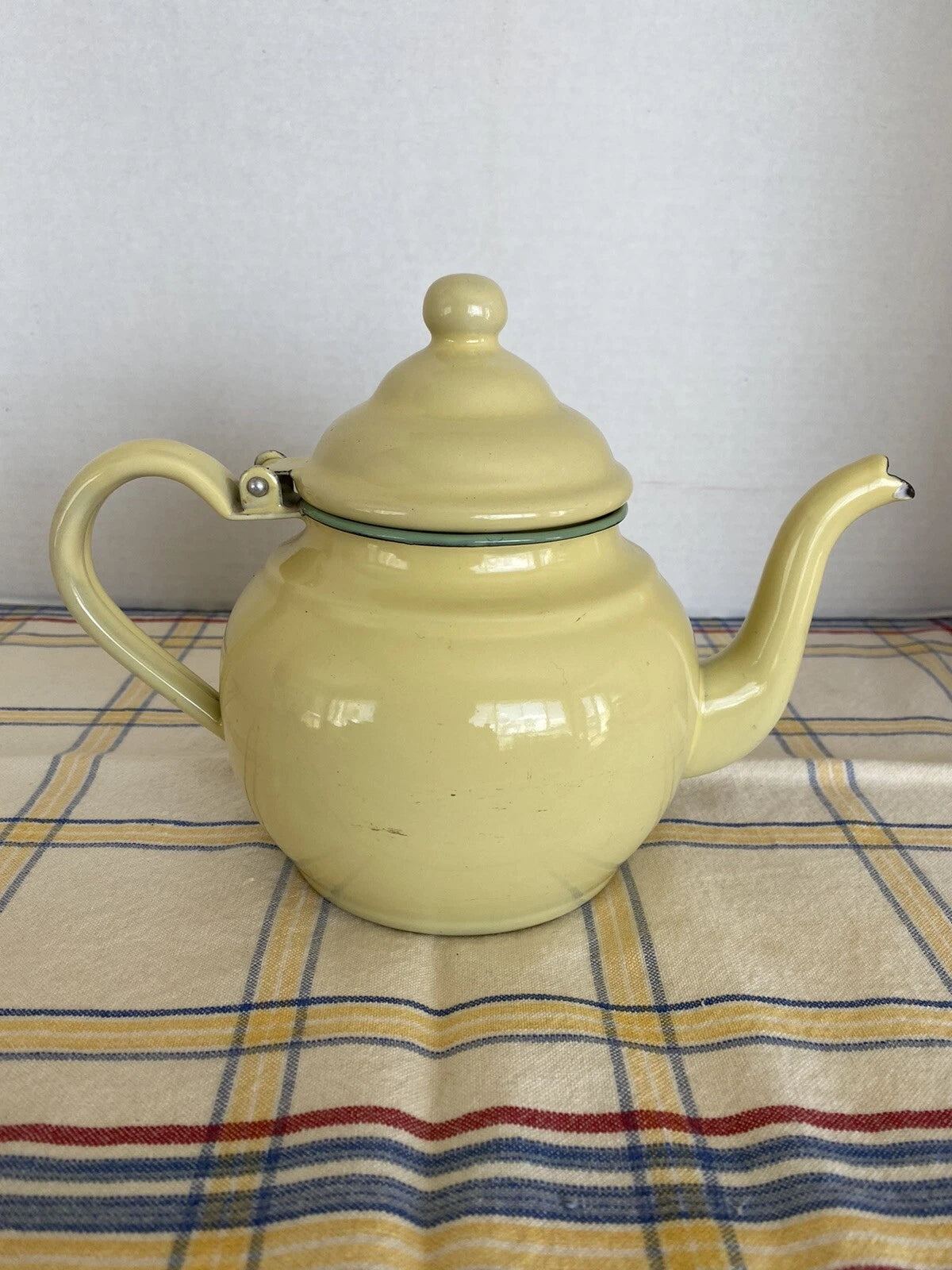 Vintage Yellow Enamelware Tea Pot With Hinged Lid