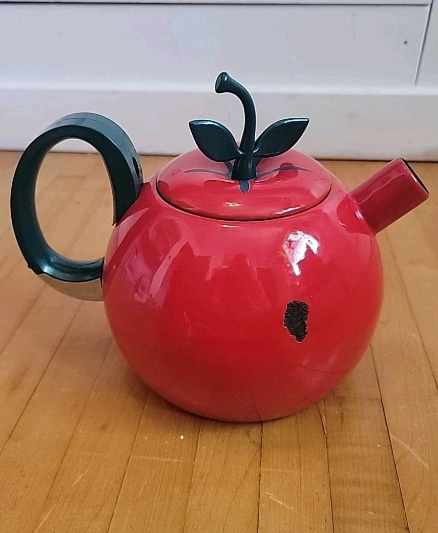 Vintage 1980s COPCO Enamel Metal Red Delicious Apple Teapot Kettle 2.5 Qt