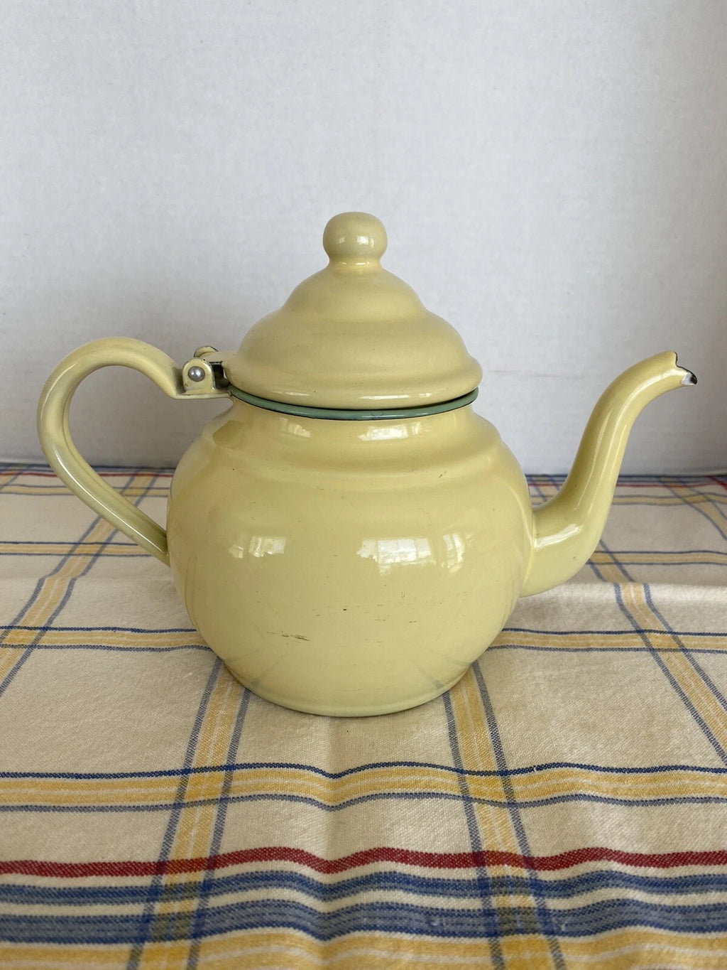 Vintage Yellow Enamelware Tea Pot With Hinged Lid