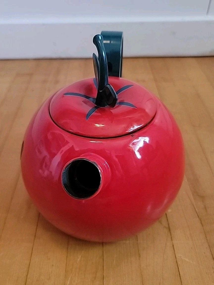 Vintage 1980s COPCO Enamel Metal Red Delicious Apple Teapot Kettle 2.5 Qt