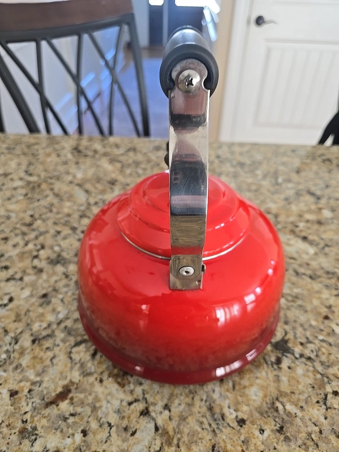Le Creuset Enamel On Steel Whistling Tea Kettle Cerise Red 1.6 L 1.7 Q