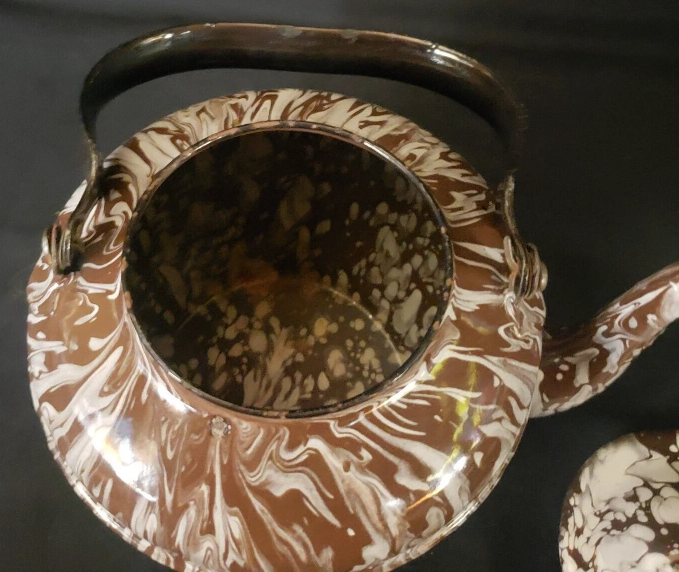 Rare Vintage Enameled Ware Brown / White Mottled Pattern Teapot