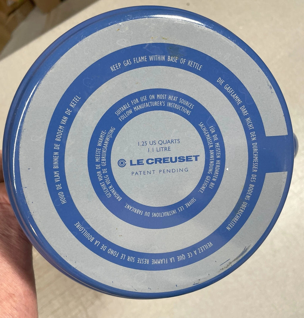 La Creuset Teapot 1-1/4 Qt. Blue Enamel