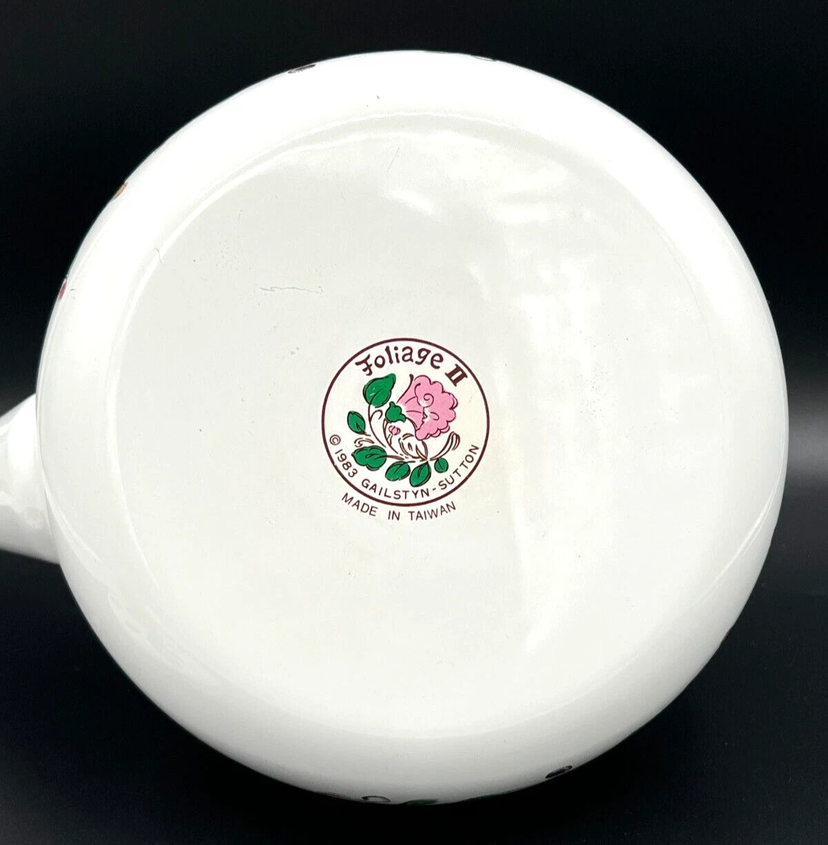 GAILSTYN SUTTON Vintage Enamel Ware Metal Teapot 1983 Floral Foliage II EUC