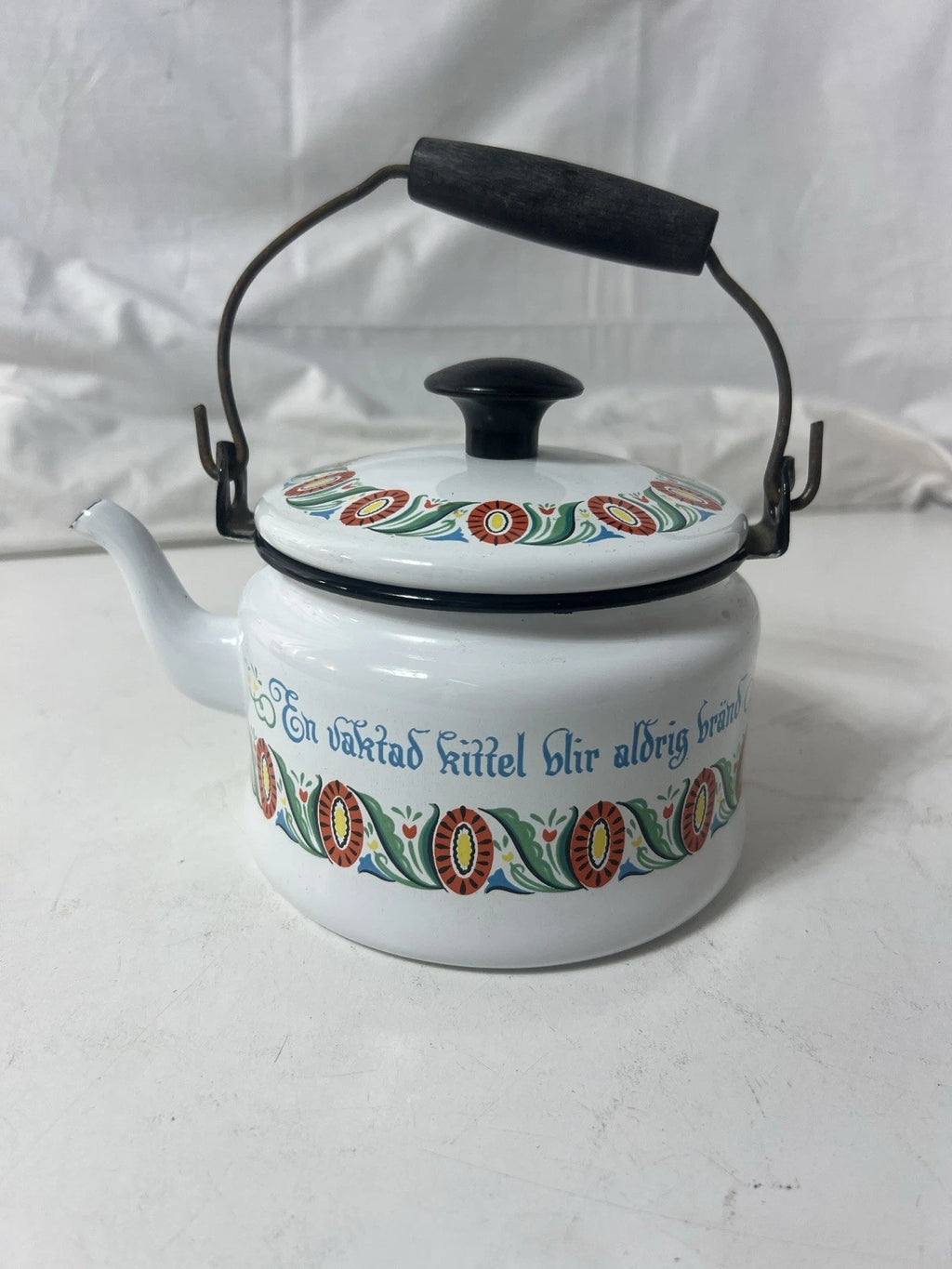 Swedish Folk ArtVINTAGE ENAMEL TEAPOT KETTLE ENAMELWARE script