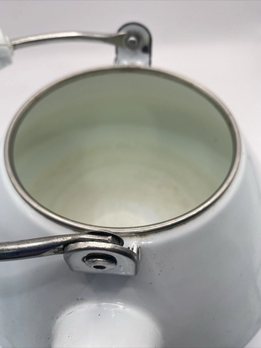 Vintage Kamenstein Tea Kettle White Enamel Tea Pot Bird Whistle 80s Retro Teapot