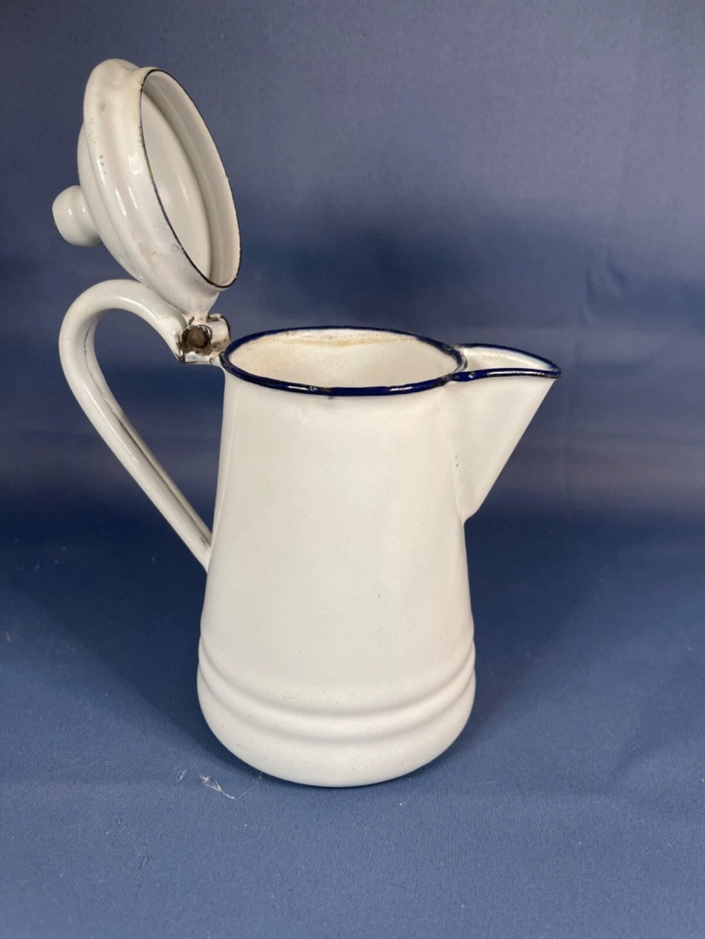 Enamelware Small 6 1/2" Coffee / Tea Pot White/Black Trim. RARE Find! 4736