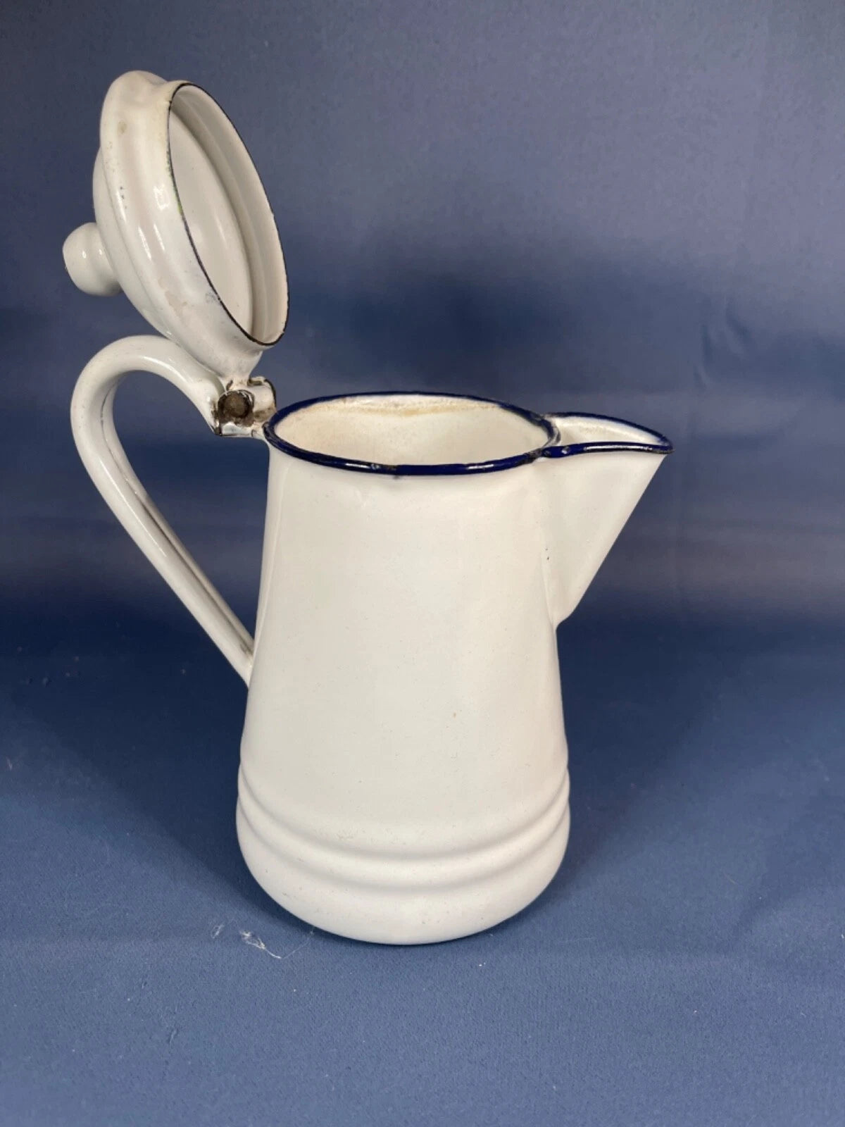 Enamelware Small 6 1/2" Coffee / Tea Pot White/Black Trim. RARE Find! 4736