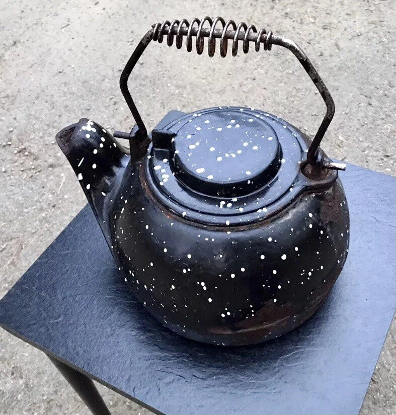 Vintage Cast Iron Plow & Hearth Antique Enamel Teapot Tea Pot Kettle Humidifier