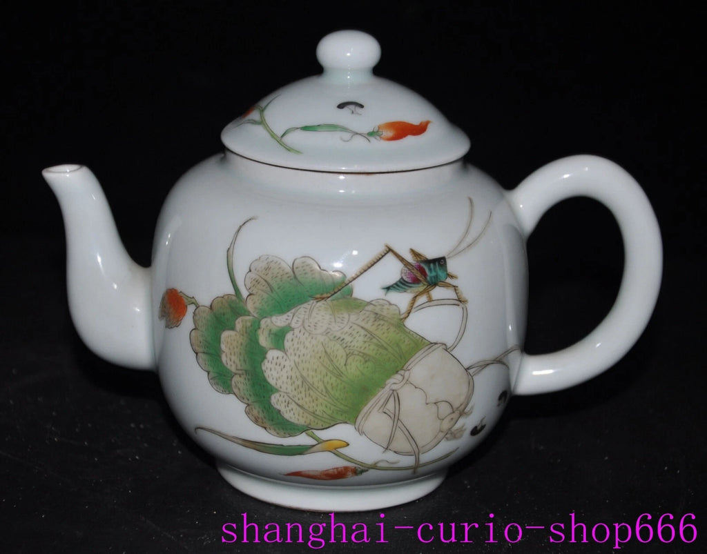 6"Qing Yongzheng pastel porcelain enamel cabbage baicai insect grain Teapot pot