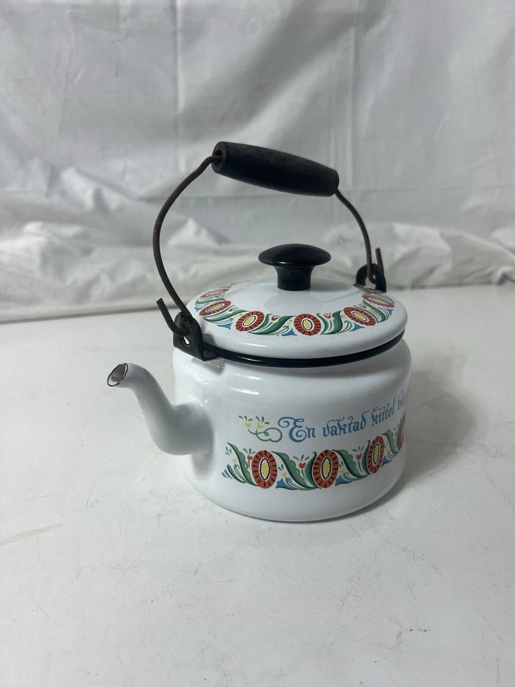 Swedish Folk ArtVINTAGE ENAMEL TEAPOT KETTLE ENAMELWARE script