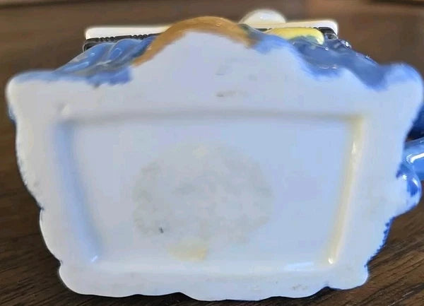 VINTAGE STOVE TEAPOT TRINKET BOX CERAMIC With Surprise Inside