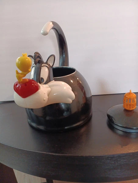Vintage Looney Tunes Sylvester And Tweety Bird Enamel Tea Pot