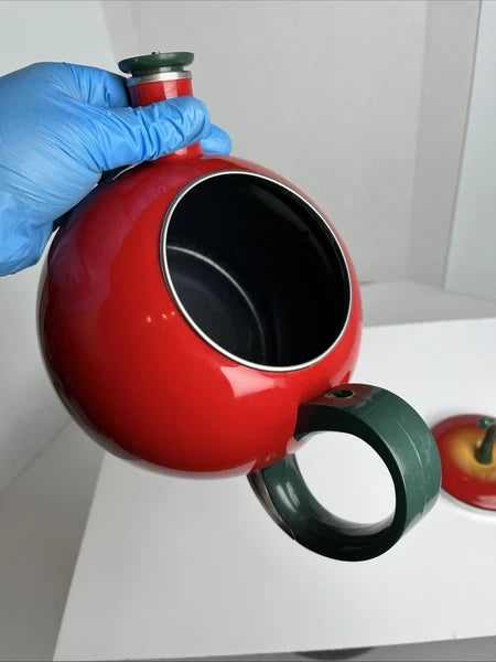 COPCO Red Apple Enamel Teapot Kettle Coffee Pot Kettle 2.5 Qt - Vintage