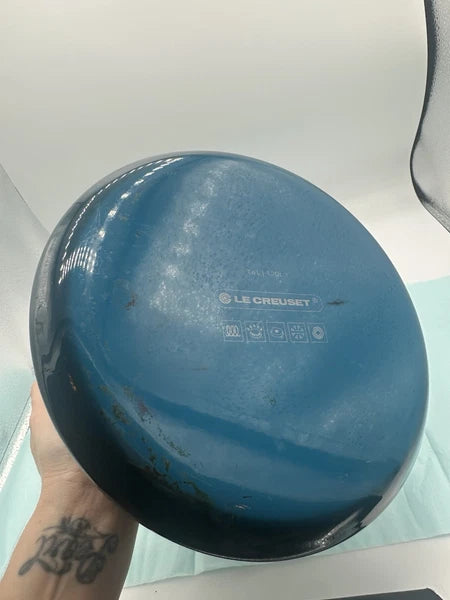 Le Creuset Whistling Tea Kettle Teapot Enamel Deep Teal Blue 1.7 Qt (1.6L)