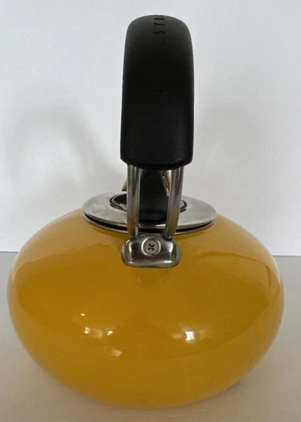 Tea Pot Chantal Livestrong Enamel Loop Whistling Kettle Yellow 1.8 Quart Vintage