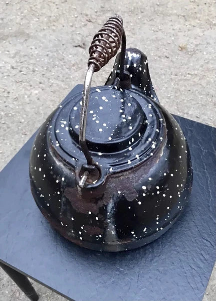 Vintage Cast Iron Plow & Hearth Antique Enamel Teapot Tea Pot Kettle Humidifier