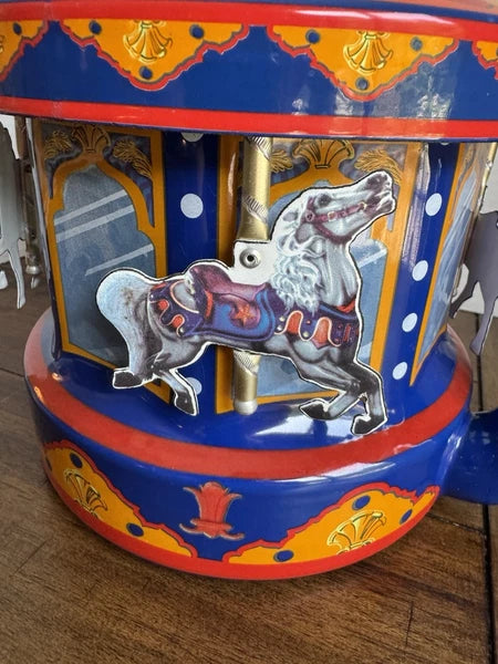 Vintage MKI Kamenstein World of Motion Tea Kettle Teapot Carousel Horses Spins