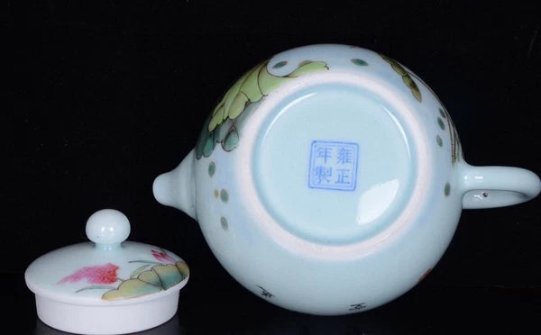 Chinese Enamel Color Porcelain Handmade Exquisite Flower Bird Teapot