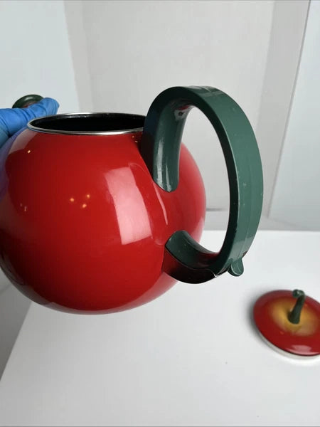 COPCO Red Apple Enamel Teapot Kettle Coffee Pot Kettle 2.5 Qt - Vintage