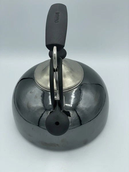 Chantal Enamel Zenith Tea kettle Teapot Loop Onyx Black Chrome Handle 1.8 quart