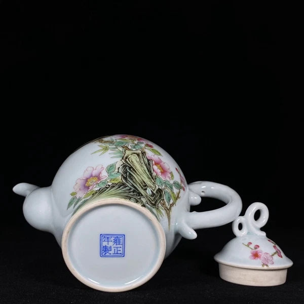 Chinese Enamel Colour Porcelain HandPainted Exquisite Flower&Bird Teapot 24729